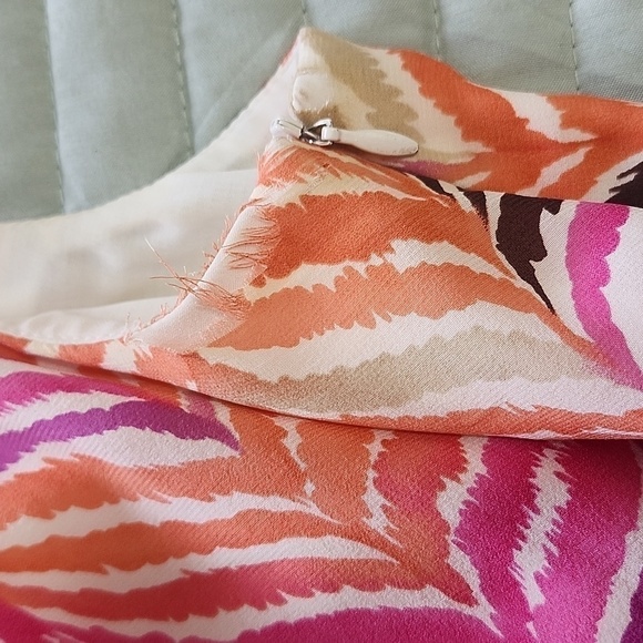 Trina Turk Renita One Shoulder Print Silk Dress Size 8 - Picture 9 of 13